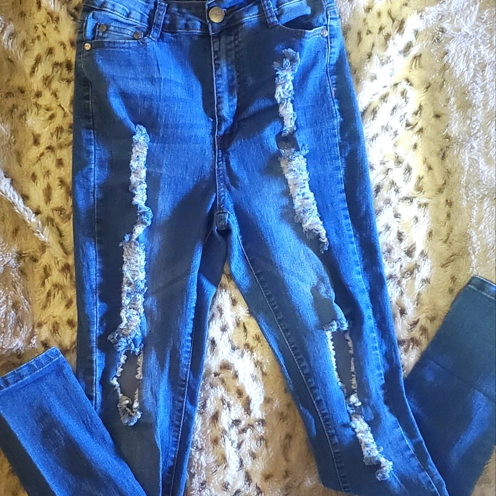 Fashion Nova high rise Distressed jeans